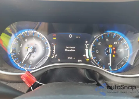 2021 Chrysler Pacifica Touring L z USA, uszkodzony, nr VIN 2C4RC1BG2MR532599